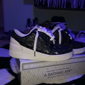 Future black n white bapesta. lil scuffed on the back. +free laced